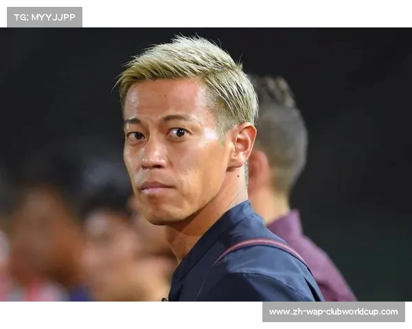 本田圭佑辞任柬埔寨国家队主帅引发广泛关注与讨论